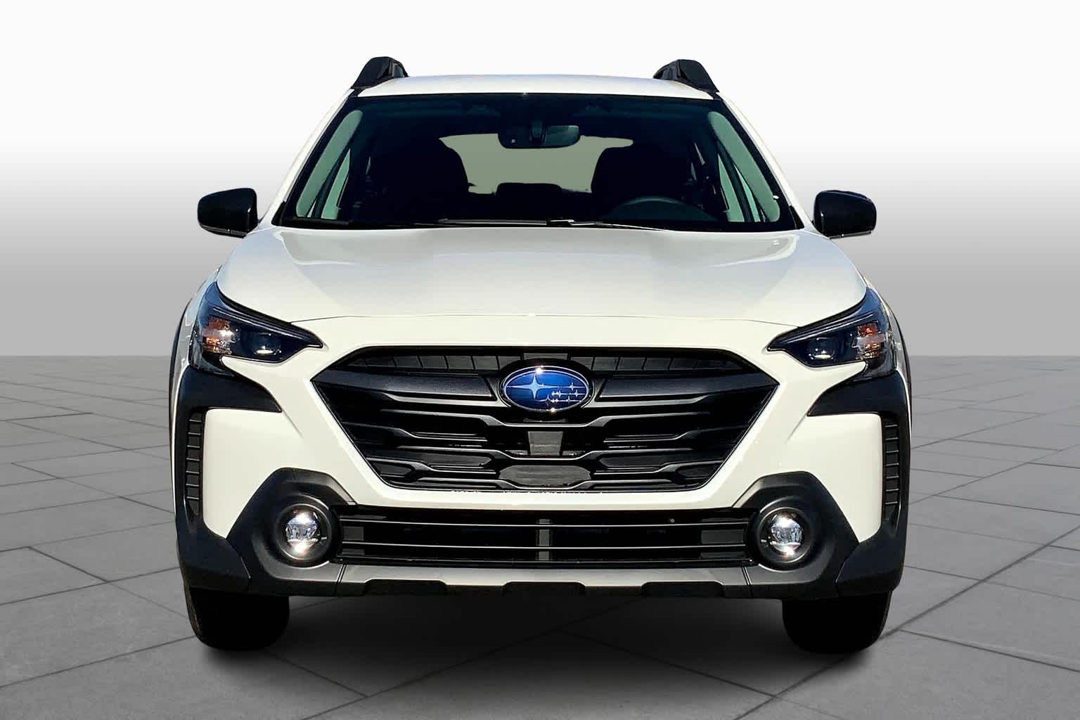 2025 Subaru Outback Base photo 3