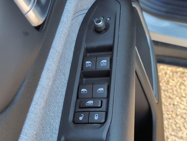 2025 Jeep Compass Latitude photo 12