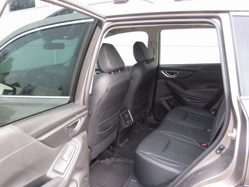 2021 Subaru Forester Limited photo 12