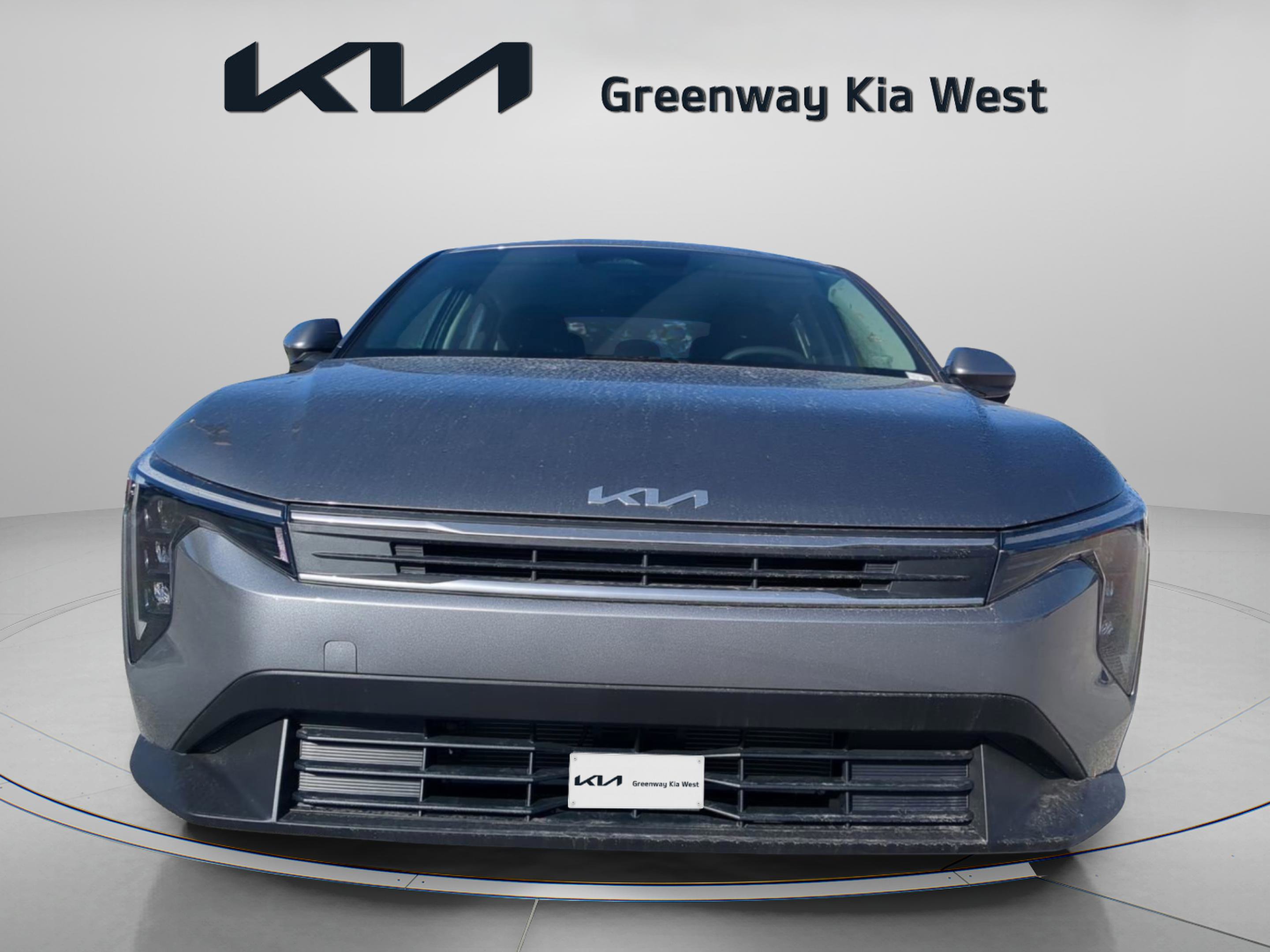 2025 Kia K4 LXS photo 2