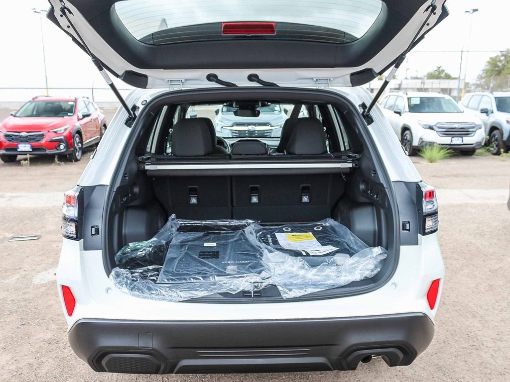 2025 Subaru Forester Premium Base photo 22