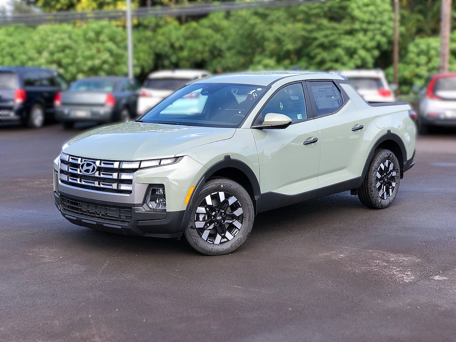 2025 Hyundai Santa Cruz SE's photo