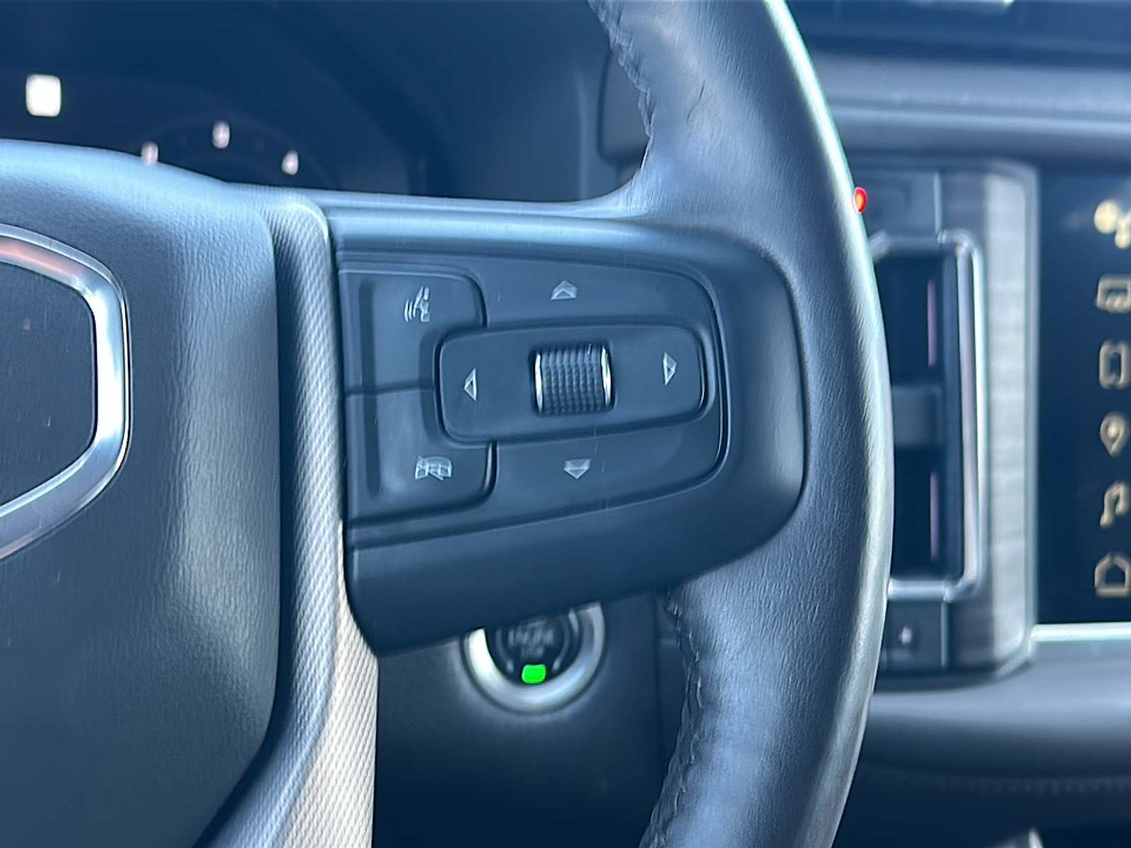 2022 Gmc Yukon Denali photo 9