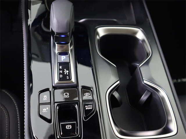 2025 Lexus NX 450h+ Luxury AWD photo 18