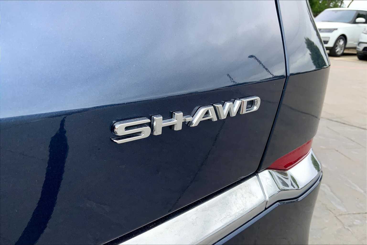 2025 Acura MDX SH-AWD photo 9