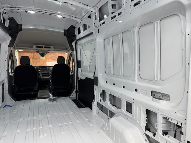 2025 Ford Transit Cargo Van photo 24
