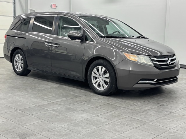 2015 Honda Odyssey EX-L's photo