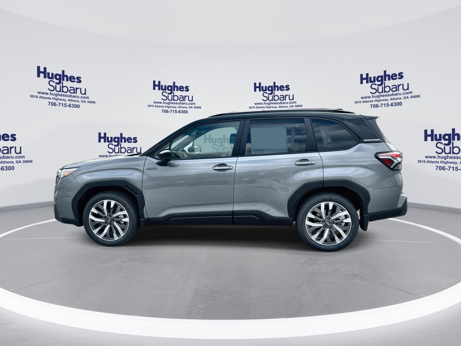 2025 Subaru Forester Touring's photo