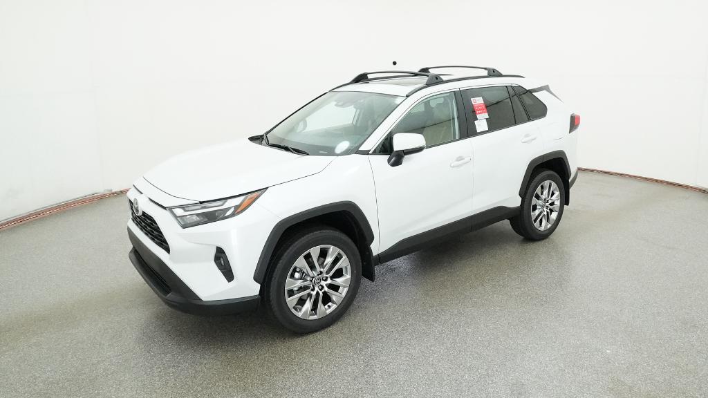2025 Toyota RAV4 XLE Premium's photo