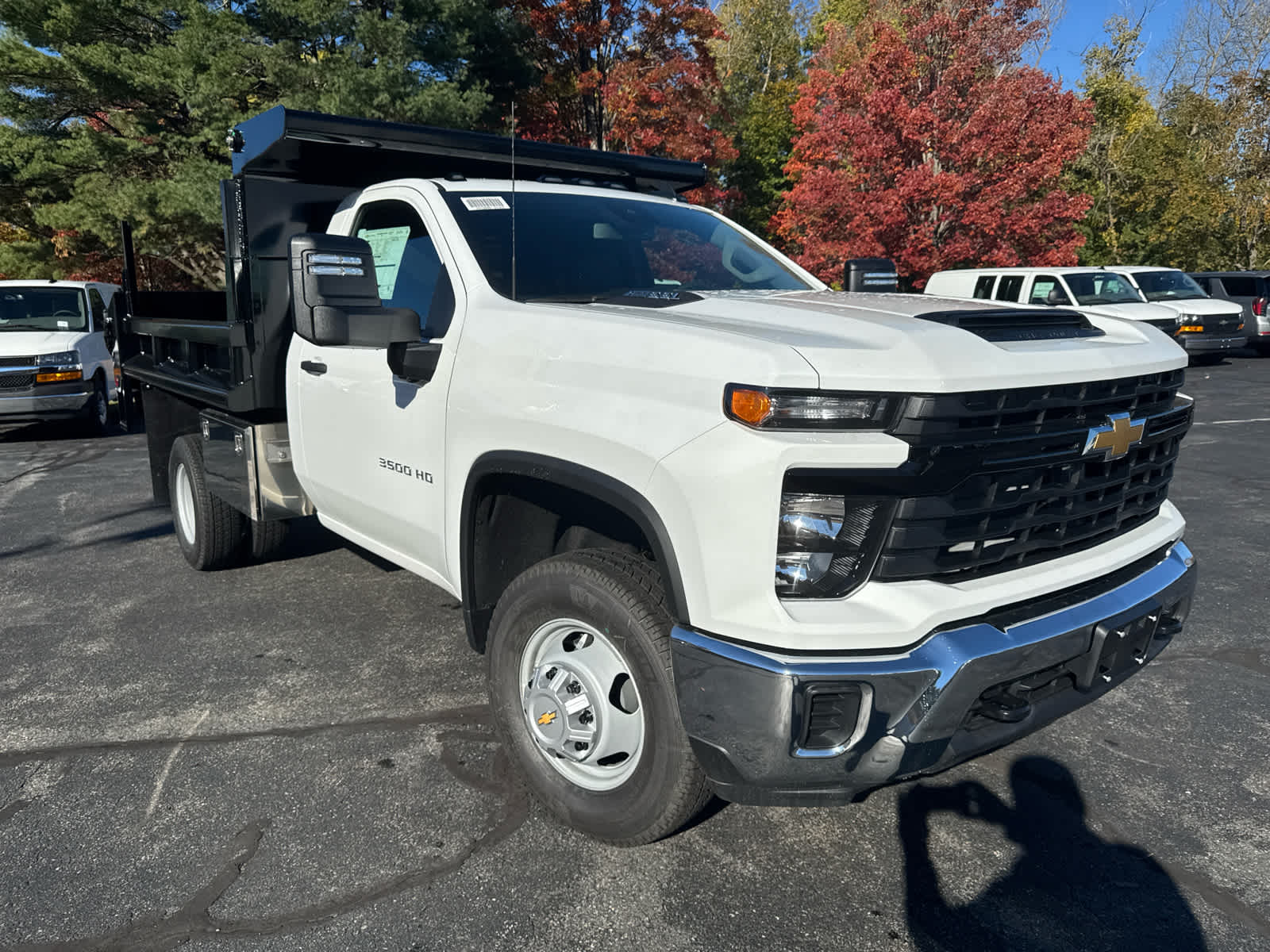 2025 Chevrolet Silverado 3500HD Work Truck's photo