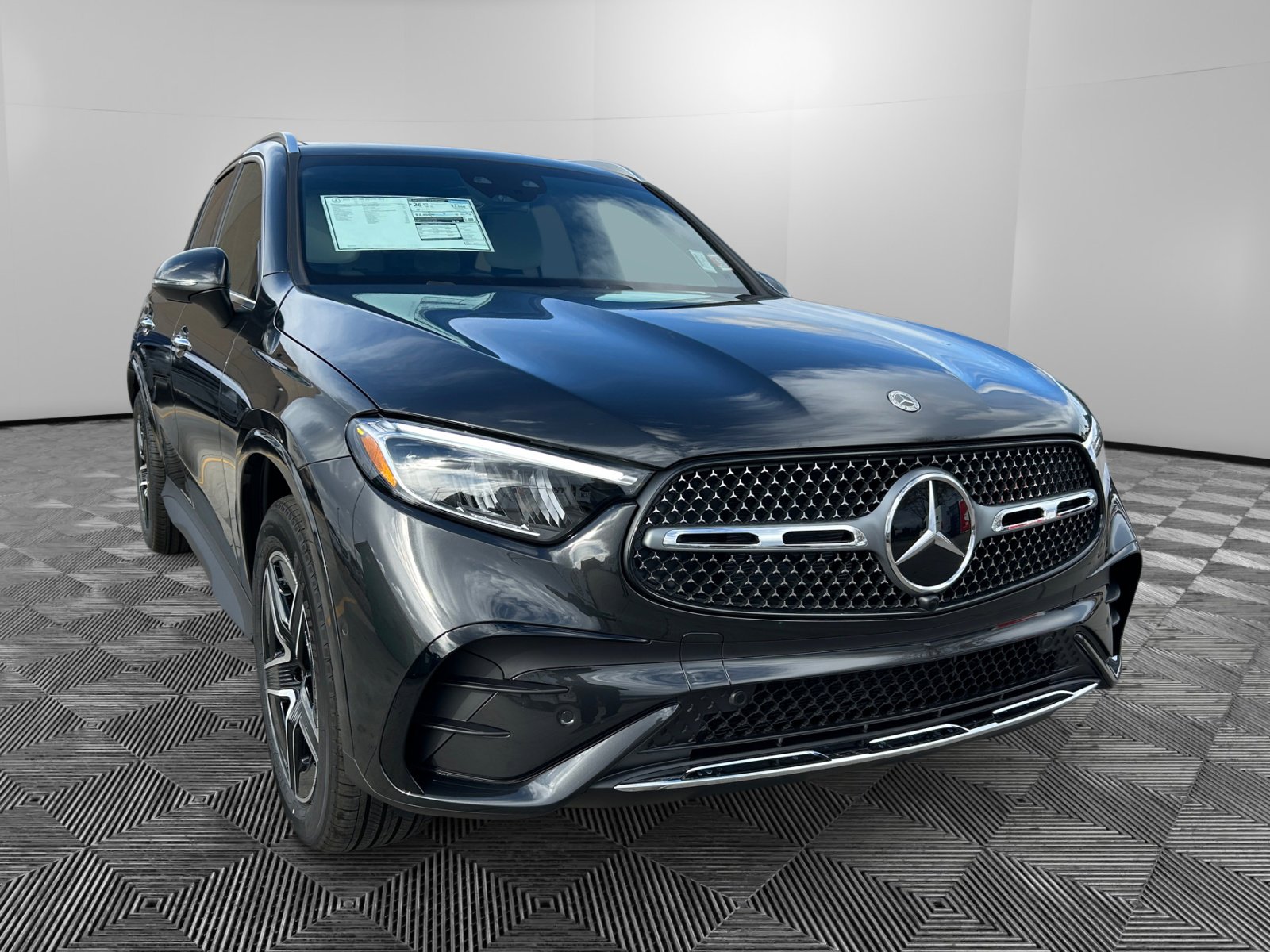 2026 Mercedes-Benz GLC Base's photo