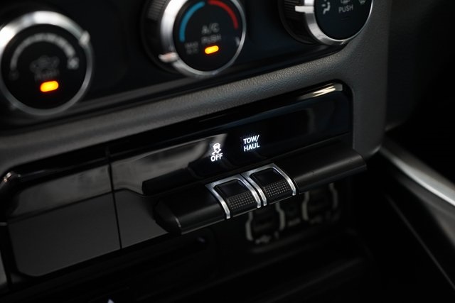 2019 Ram 1500 Big Horn Lone Star photo 25