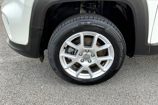 2020 Jeep Renegade Latitude photo 26