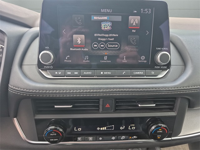 2023 Nissan Rogue SV photo 17