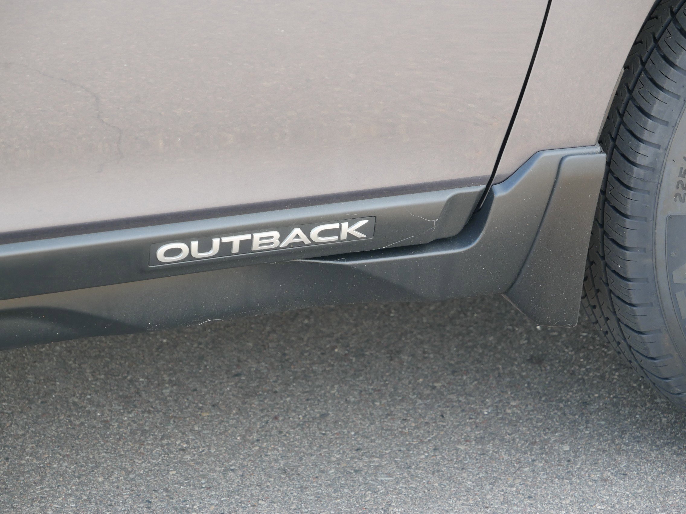2015 Subaru Outback 2.5i Premium photo 8