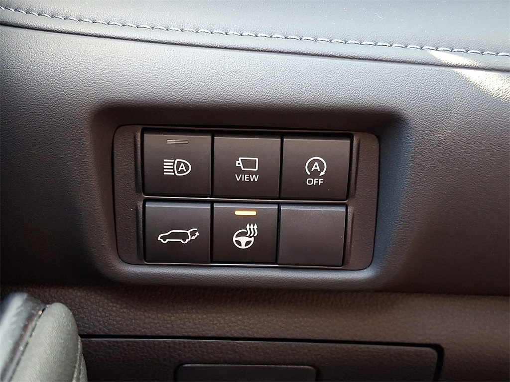 2024 Toyota Highlander Platinum photo 26