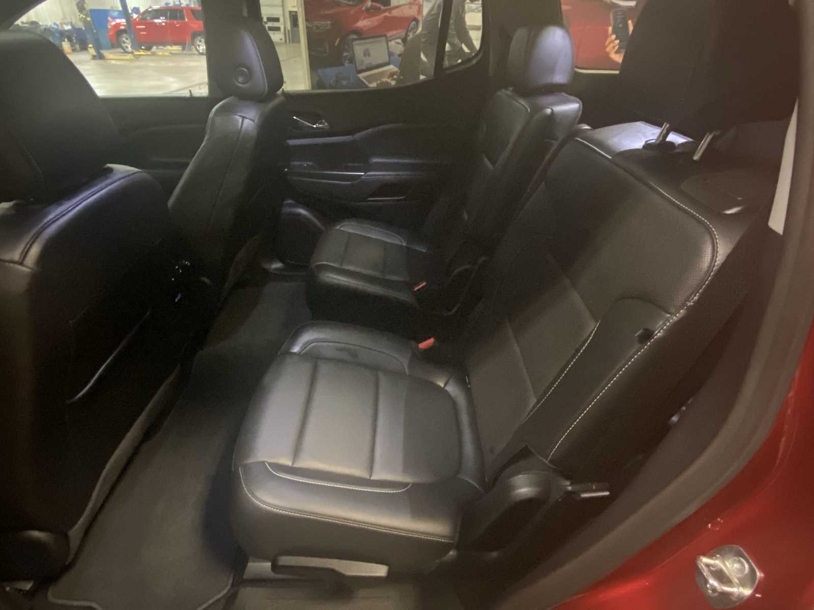 2023 Gmc Acadia SLT photo 24