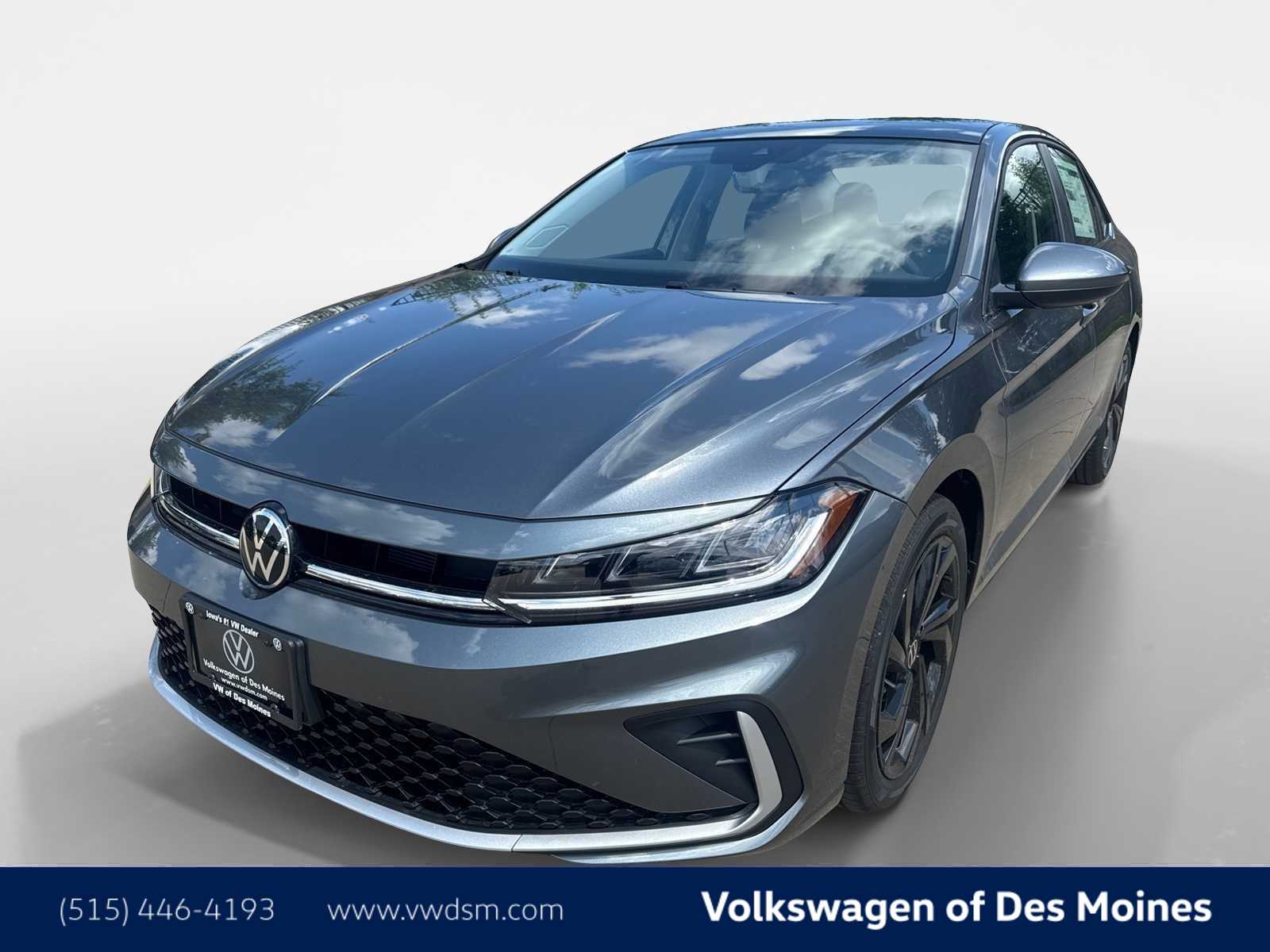 2025 Volkswagen Jetta SE's photo