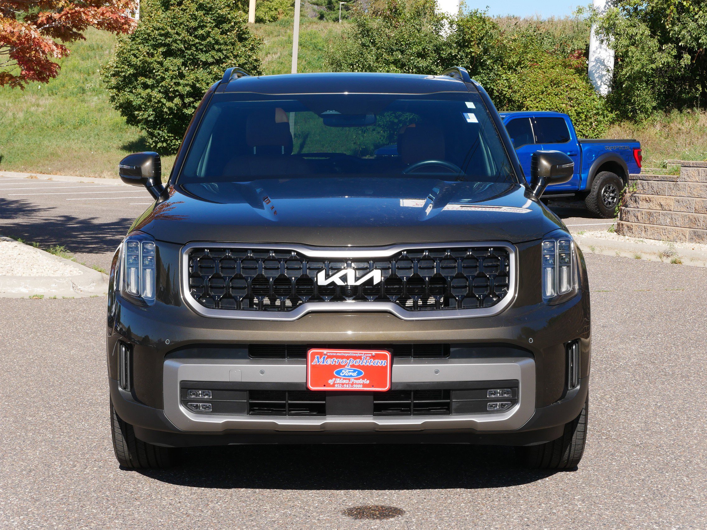Used 2023 Kia Telluride SX X-Line with VIN 5XYP5DGC8PG330562 for sale in Eden Prairie, Minnesota