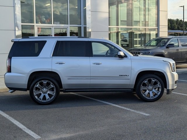 2015 Gmc Yukon Denali photo 2