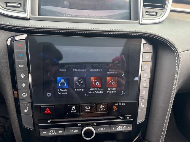 2022 Infiniti QX50 Luxe photo 26