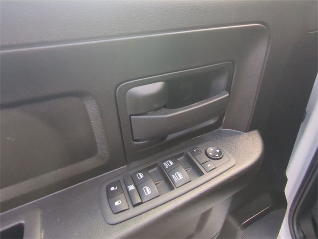 2022 Ram 1500 Classic Tradesman photo 13