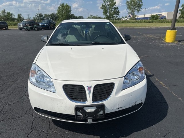 Used 2007 Pontiac G6 GT with VIN 1G2ZH36N874174510 for sale in Defiance, OH