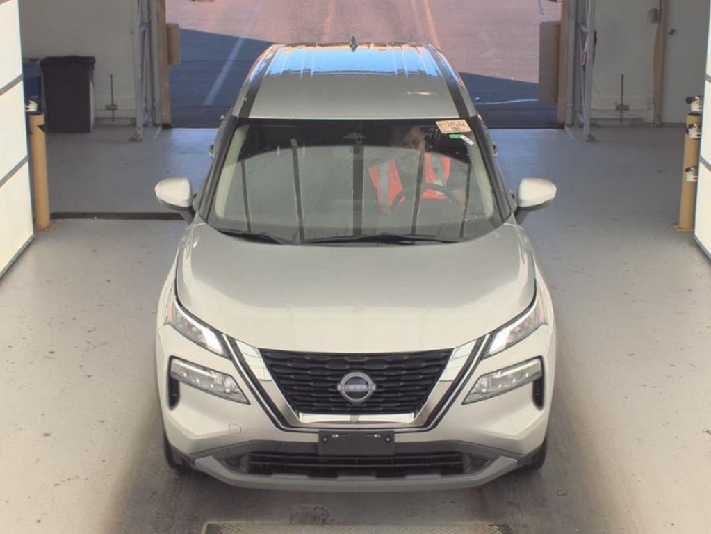 2023 Nissan Rogue SV photo 2