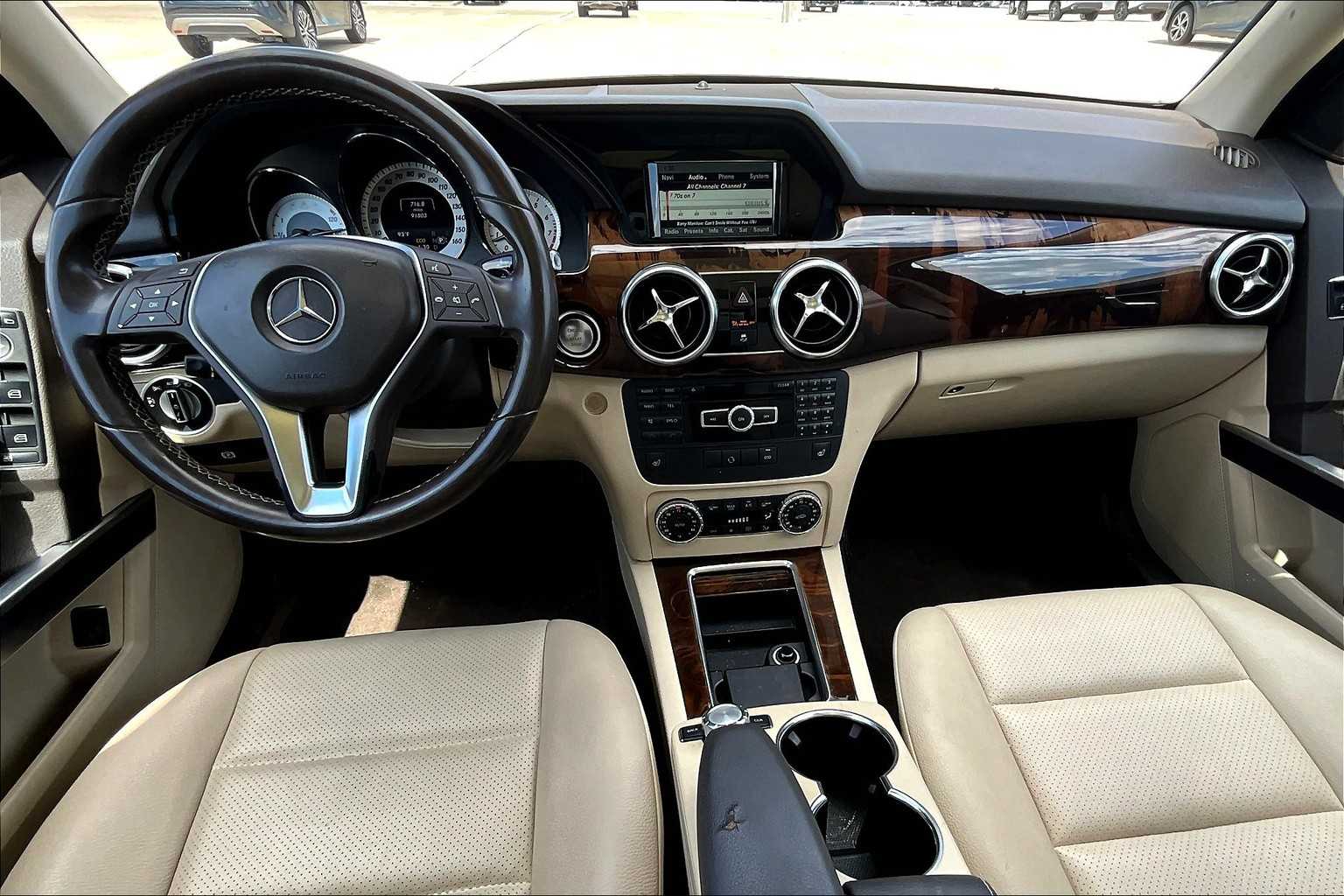 2014 Mercedes Benz GLK 350 photo 12