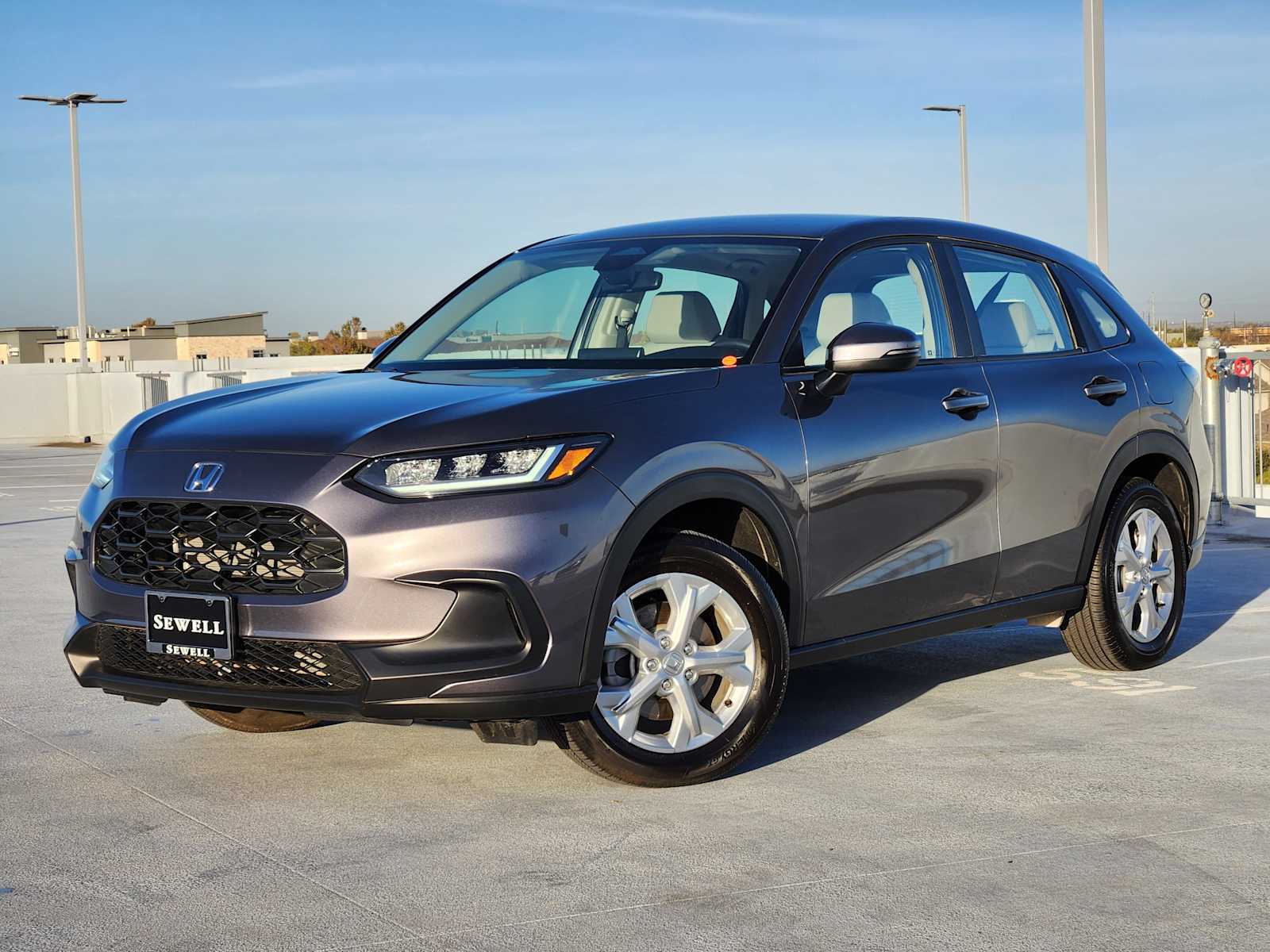 2025 Honda HR-V LX's photo