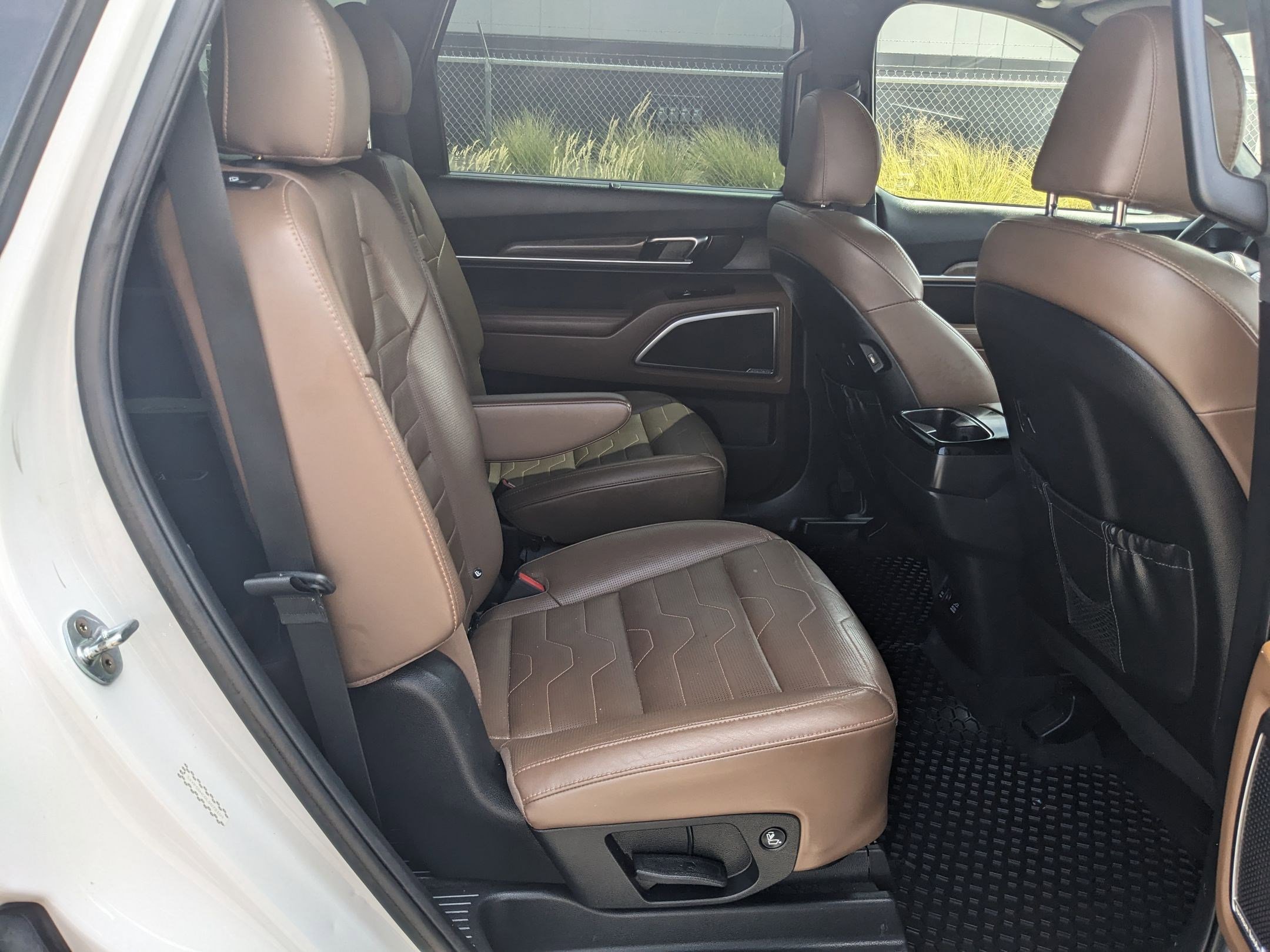 2020 Kia Telluride SX photo 17