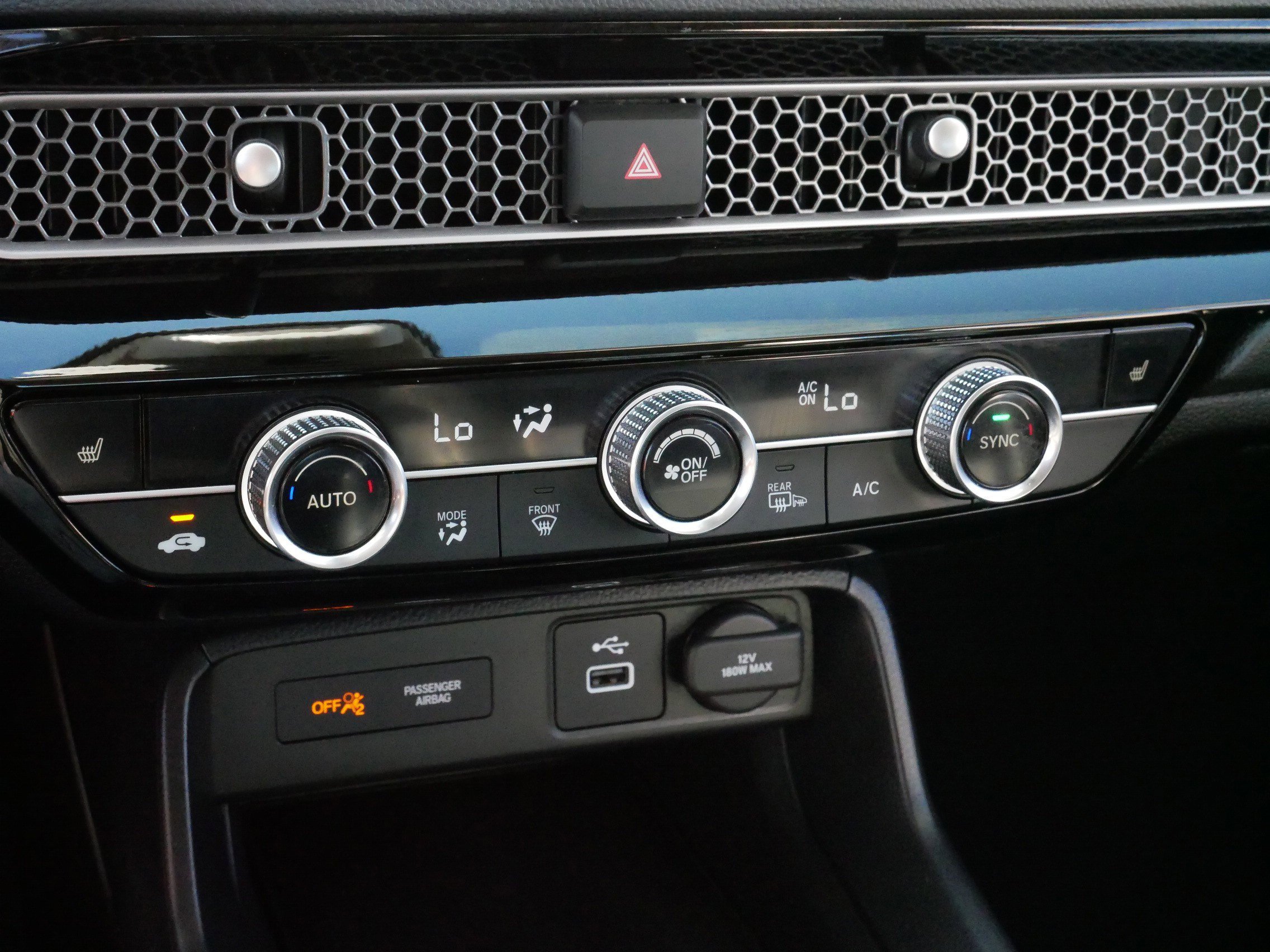 2022 Honda Civic Hatchback EX-L photo 21