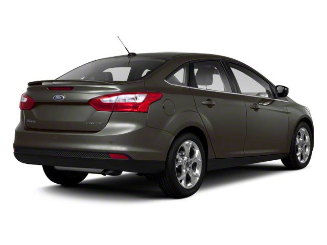 Used 2013 Ford Focus SE with VIN 1FADP3F21DL263521 for sale in Lincoln, NE