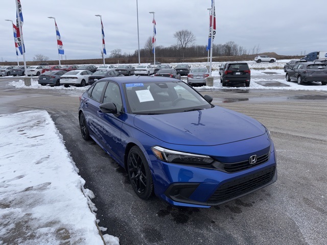 2023 Honda Civic Sport photo 3