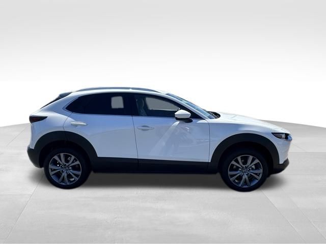 2025 Mazda CX-30 2.5 S Preferred photo 7