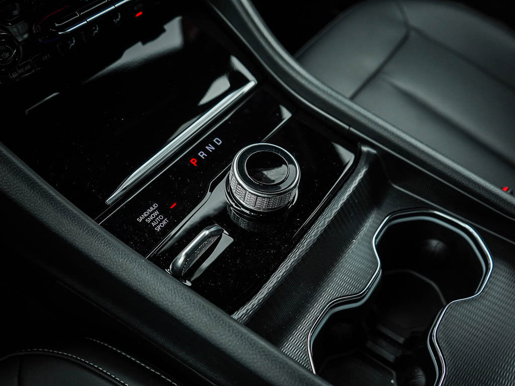 2025 Jeep Grand Cherokee Limited photo 22