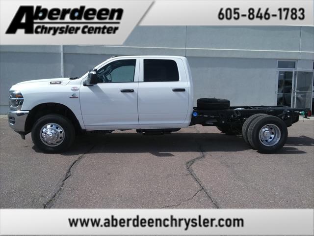 2025 RAM Ram 3500 Chassis Cab Tradesman's photo