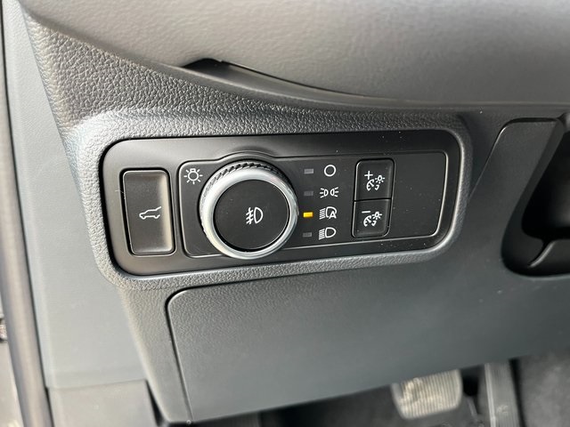 2025 Ford Explorer ST-Line photo 22
