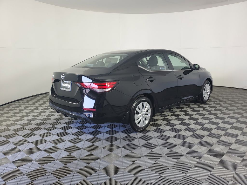 2025 Nissan Sentra S photo 4