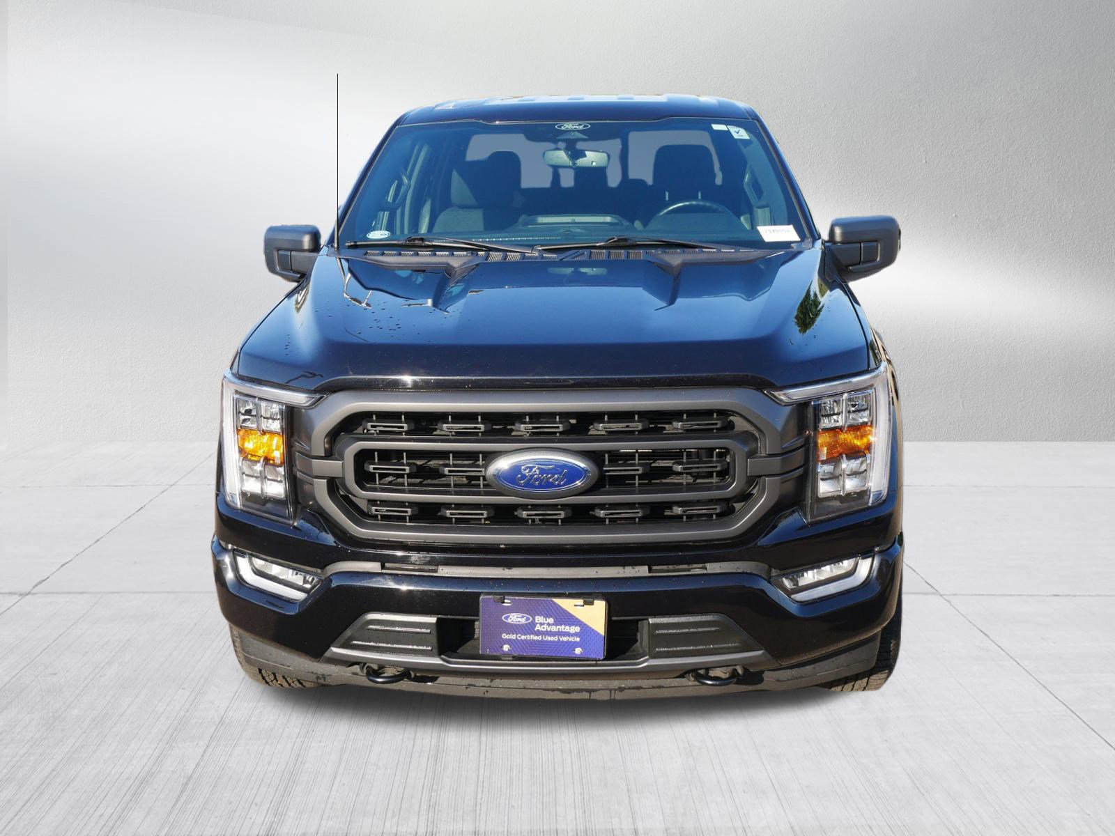 2022 Ford F-150 XLT photo 2