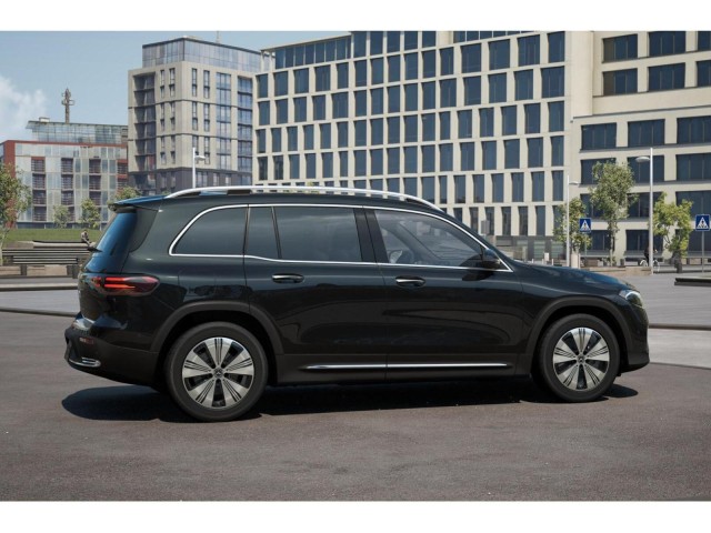 2025 Mercedes Benz EQB photo 17