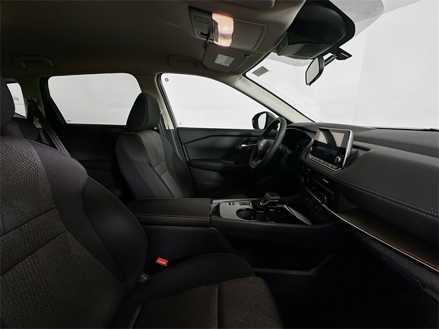 2026 Nissan Rogue SV photo 24