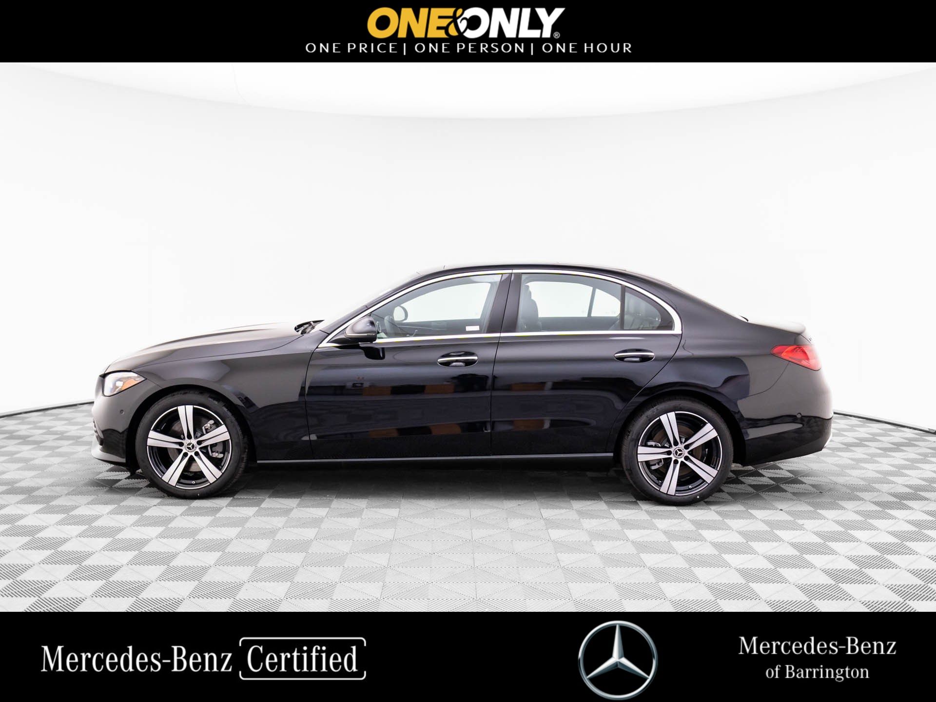 2025 Mercedes Benz C 300 4MATIC photo 2