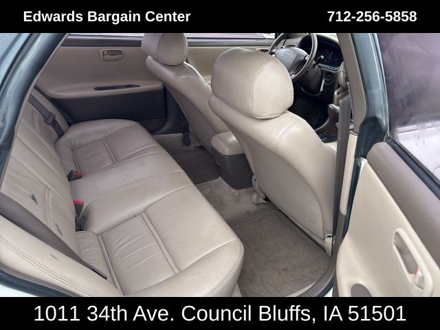 1996 Lexus ES 300 photo 10