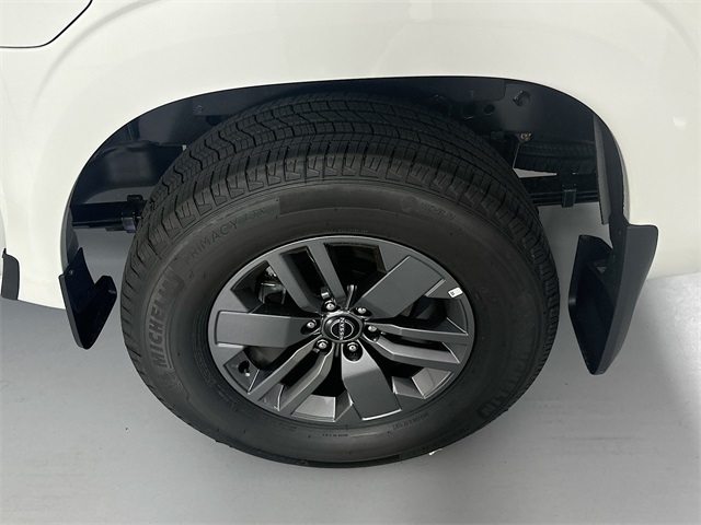 2025 Nissan Frontier SV photo 24