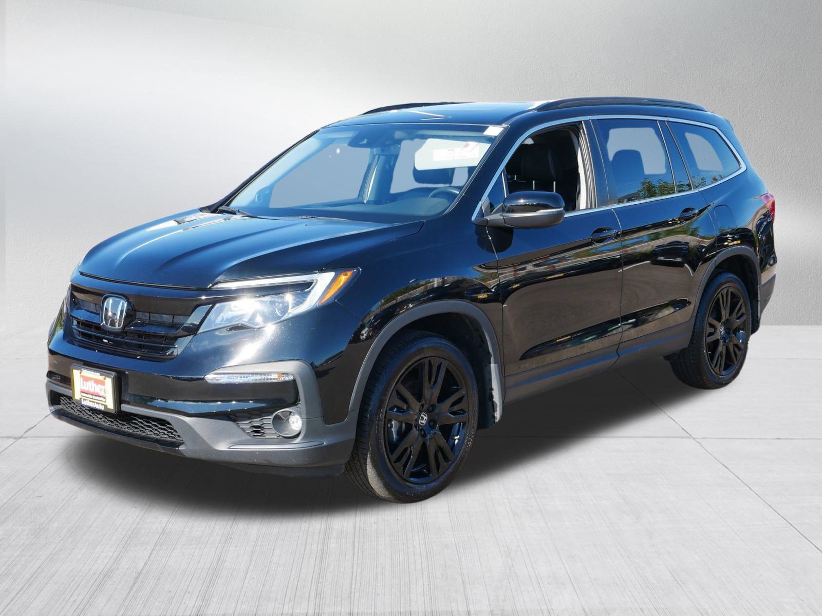 2022 Honda Pilot SE photo 2