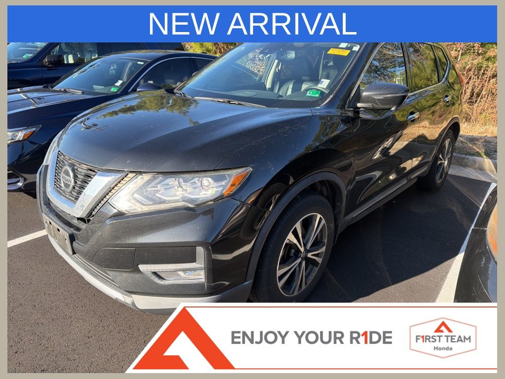 2018 Nissan Rogue SL's photo