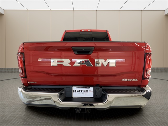 2025 Ram 2500 Tradesman photo 4