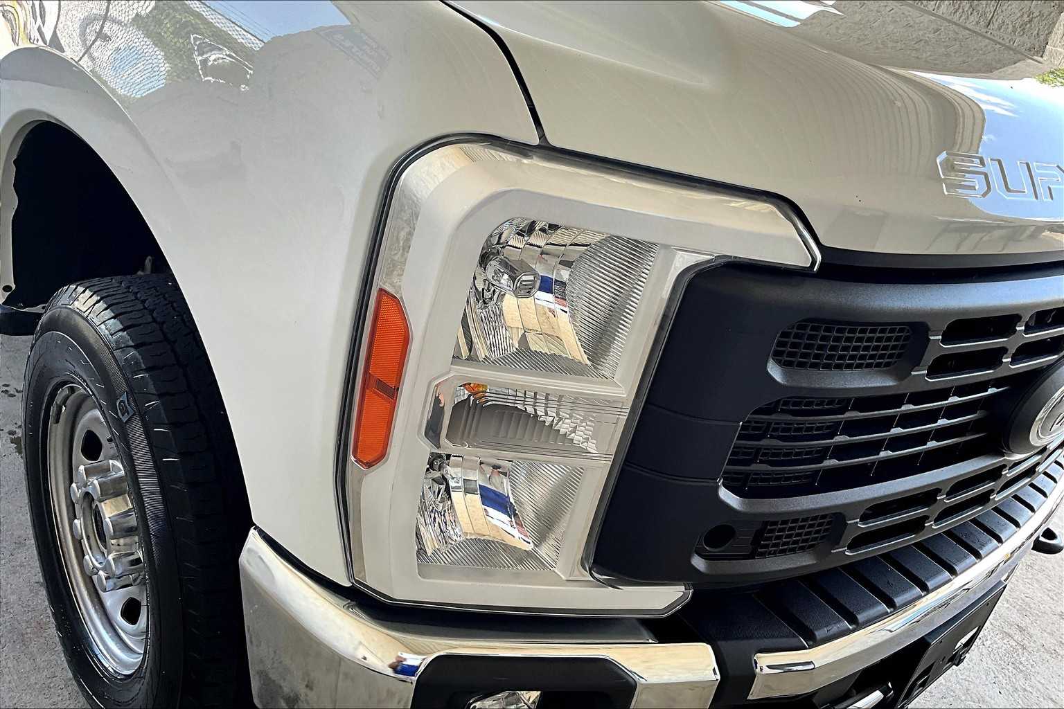 2024 Ford F-250 XL photo 24