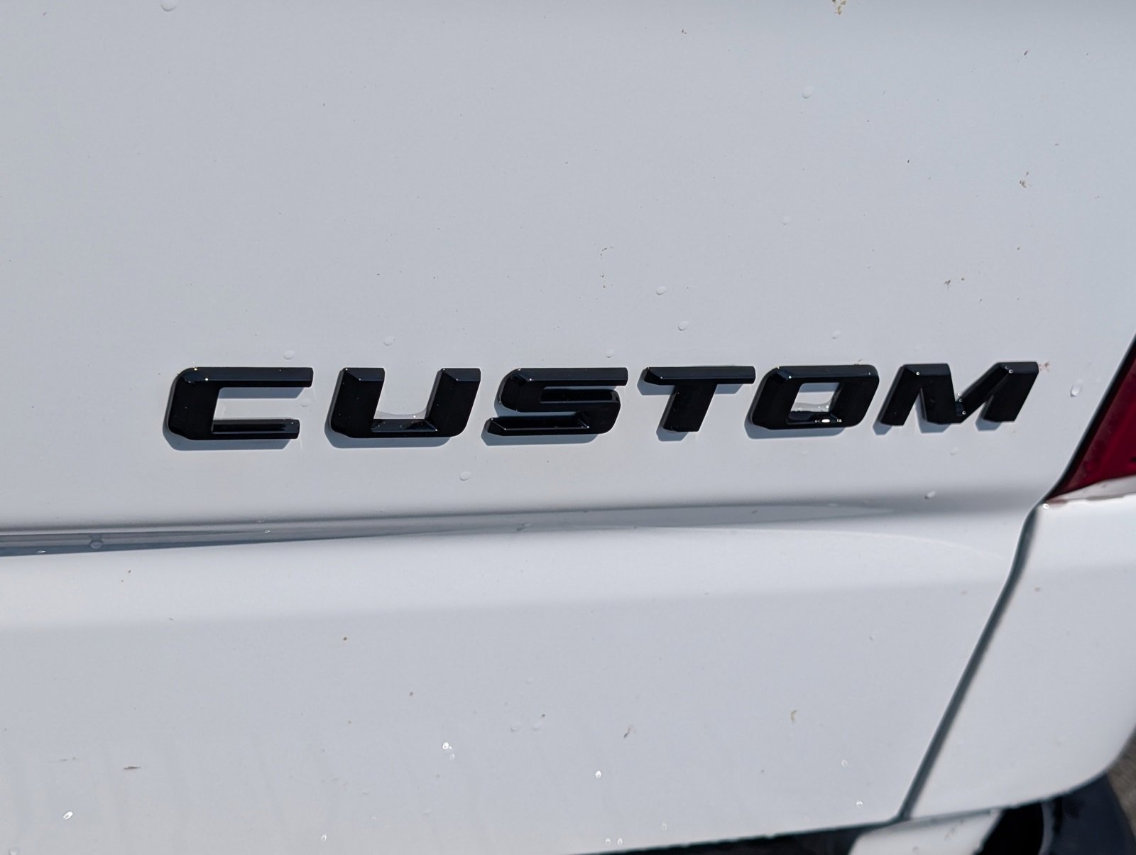 2025 Chevrolet Silverado 1500 Custom photo 4